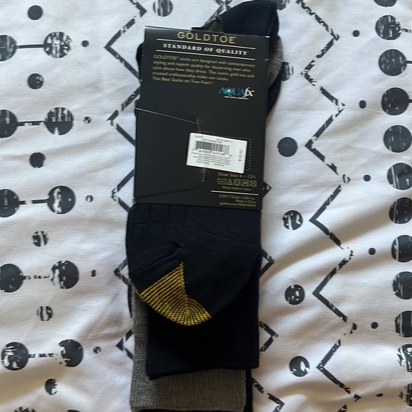 New 3 pack Gold Toe Dress Socks - Picture 2 of 4